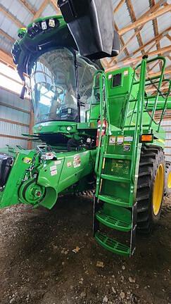 Image of John Deere S770 equipment image 1