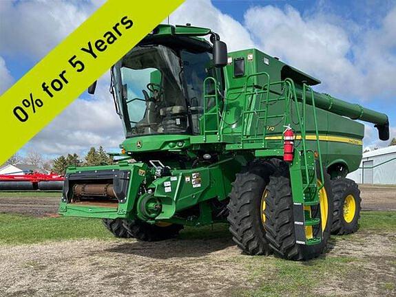 Image of John Deere S770 equipment image 1