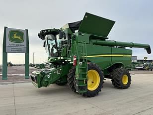 Main image John Deere S770 1