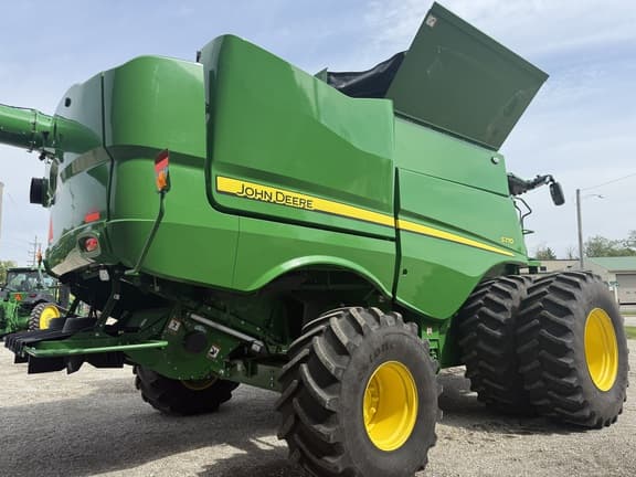 Image of John Deere S770 equipment image 4