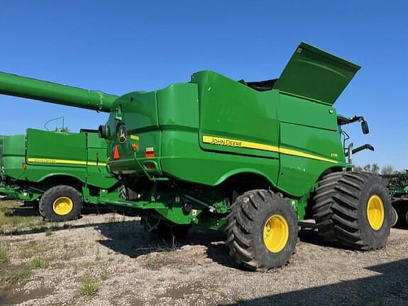 Image of John Deere S770 equipment image 3