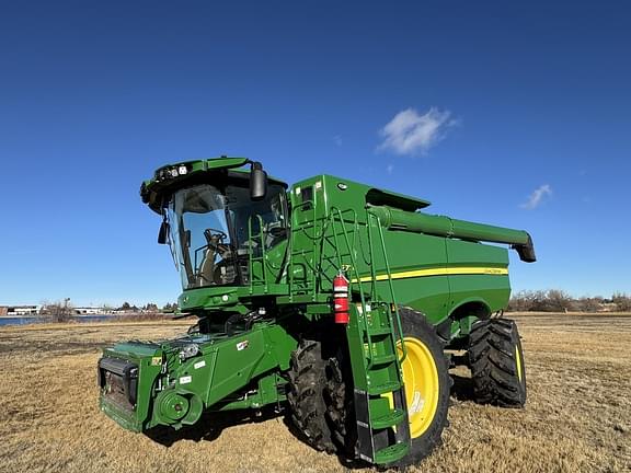 Image of John Deere S770 Primary image