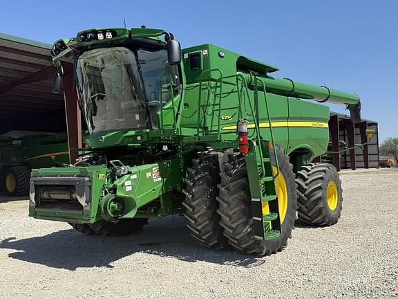 Image of John Deere S770 Primary image