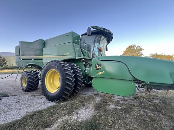 Image of John Deere S770 equipment image 4