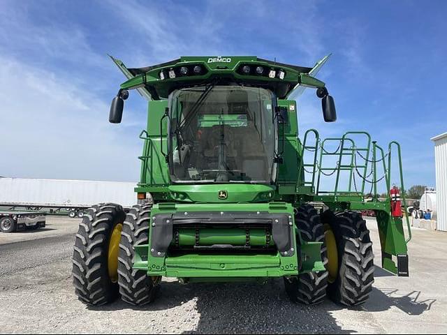 Image of John Deere S770 equipment image 2