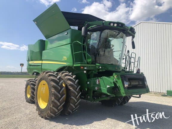 Main image John Deere S770