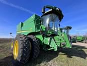 Thumbnail image John Deere S770 0