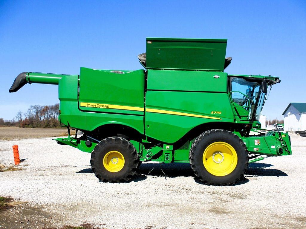 Image of John Deere S770 Primary image