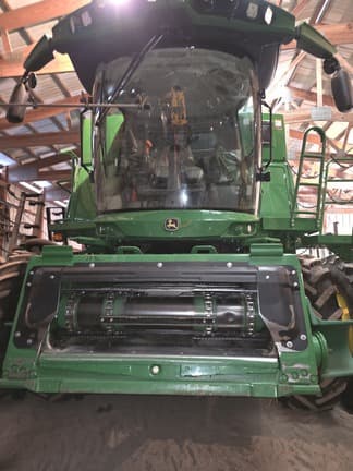 Image of John Deere S770 equipment image 2