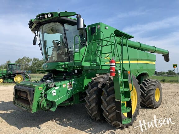 2023 John Deere S770 Equipment Image0