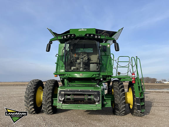 Image of John Deere S770 equipment image 1