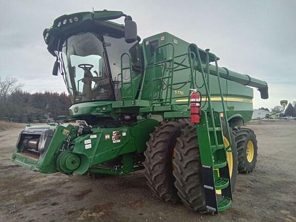 Image of John Deere S770 Primary image