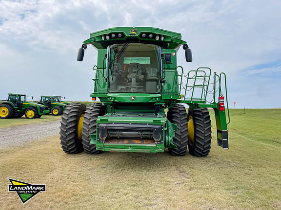 Image of John Deere S770 equipment image 1