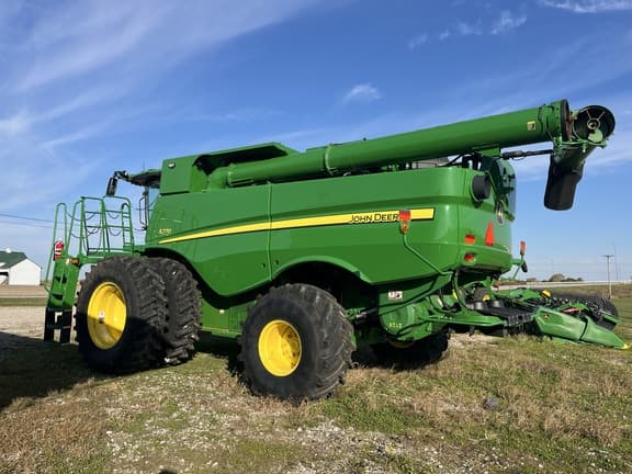 Image of John Deere S770 equipment image 3