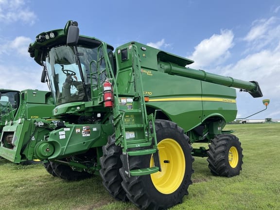 Main image John Deere S770