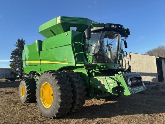 Image of John Deere S770 equipment image 2