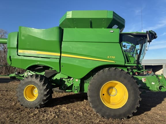 Image of John Deere S770 equipment image 3