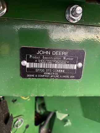 Image of John Deere S770 equipment image 1