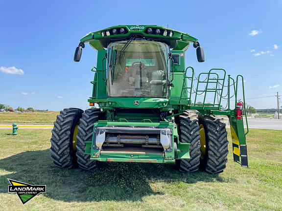 Image of John Deere S770 equipment image 2