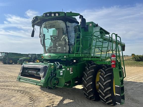 Image of John Deere S770 equipment image 3