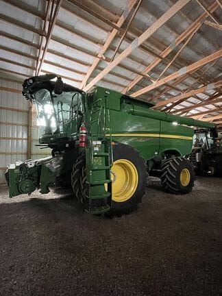 2023 John Deere S770 Equipment Image0