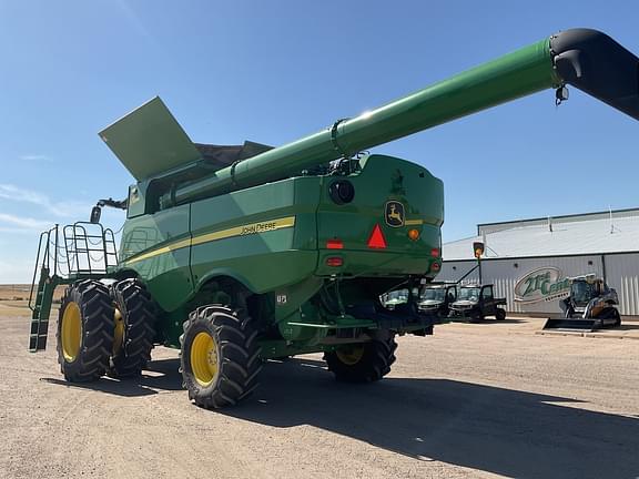 Image of John Deere S770 equipment image 3