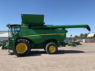 Main image John Deere S770 3