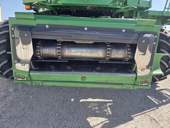 Image of John Deere S770 equipment image 3