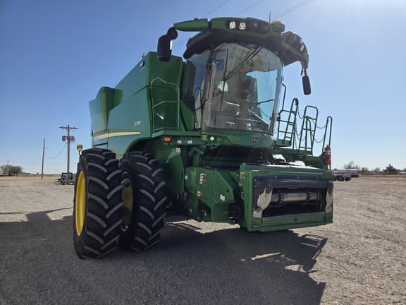 Image of John Deere S770 equipment image 4