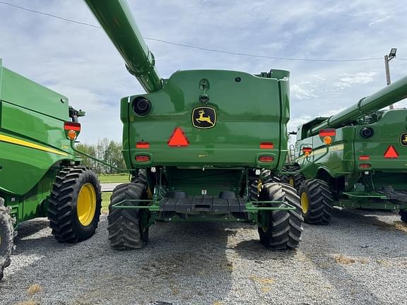 Image of John Deere S770 equipment image 4