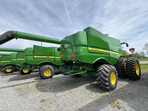 Image of John Deere S770 equipment image 3