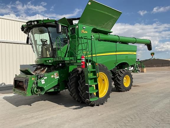 Image of John Deere S770 Primary image