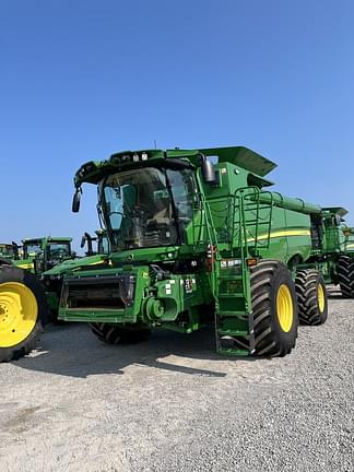 Image of John Deere S770 equipment image 1