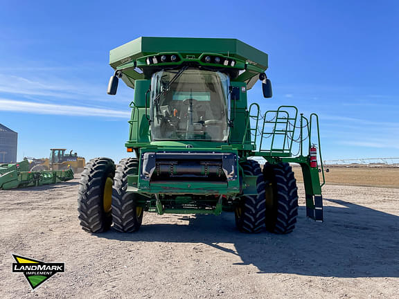 Image of John Deere S770 equipment image 1