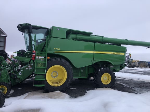 Main image John Deere S770
