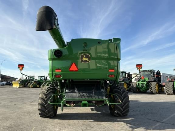 Image of John Deere S770 equipment image 3