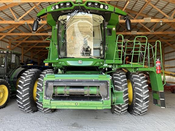 Image of John Deere S770 Image 0