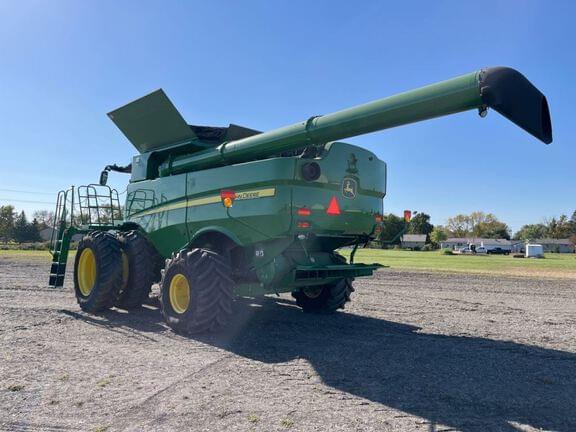 Image of John Deere S770 equipment image 2
