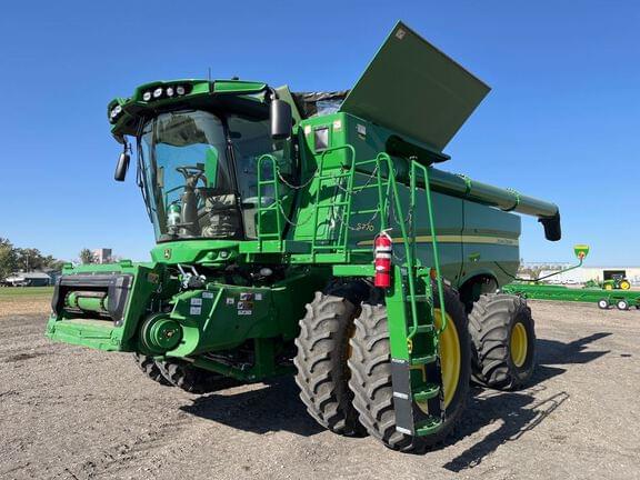 Image of John Deere S770 Primary image