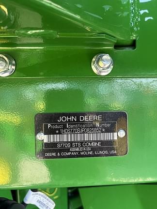 Image of John Deere S770 equipment image 4