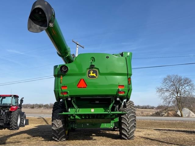 Image of John Deere S770 equipment image 3