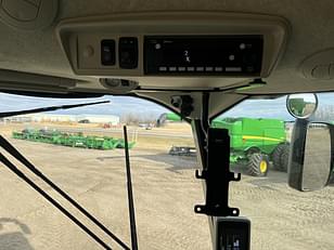 Main image John Deere S770 10