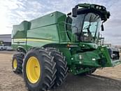 Thumbnail image John Deere S770 1