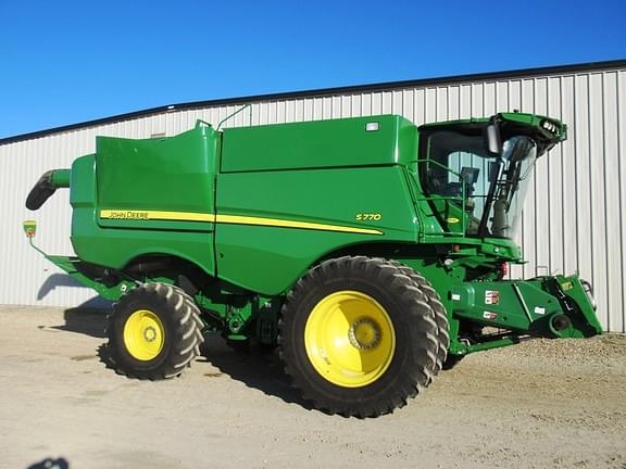 Image of John Deere S770 Primary image