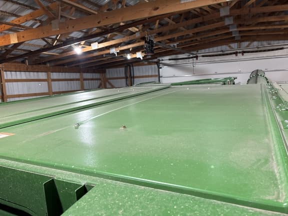 Image of John Deere S770 equipment image 1