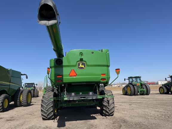 Image of John Deere S770 equipment image 4