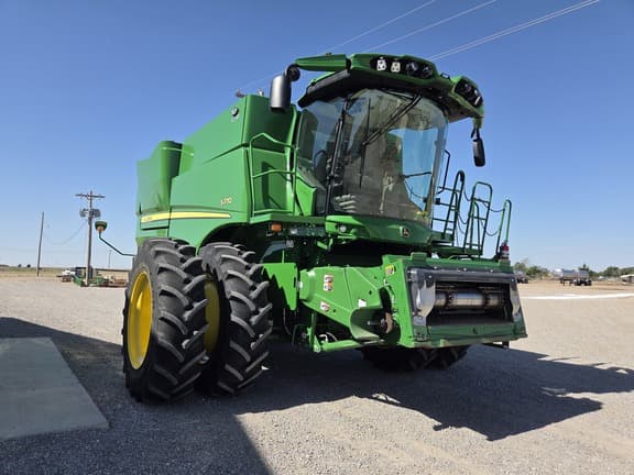 Image of John Deere S770 equipment image 1
