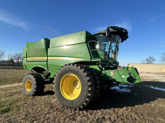 Main image John Deere S770