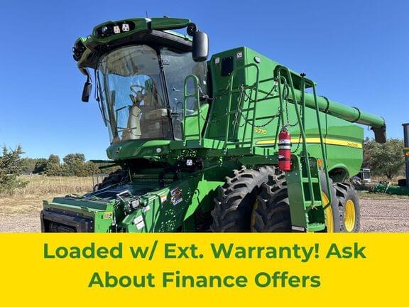 Image of John Deere S770 equipment image 1