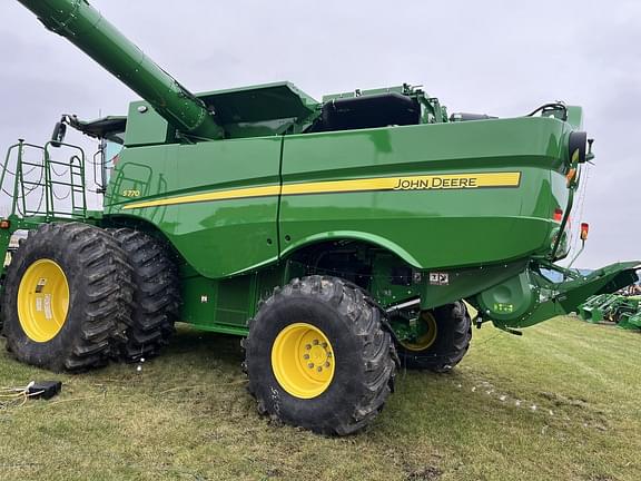 Image of John Deere S770 equipment image 1